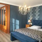 Burghotel Hotel 3*