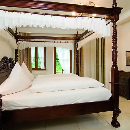 Burghotel 3*