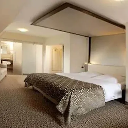 Burghotel Szálloda