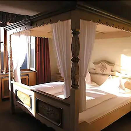 Burghotel